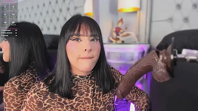 Lily StClair online show from April 14, 12:43 pm