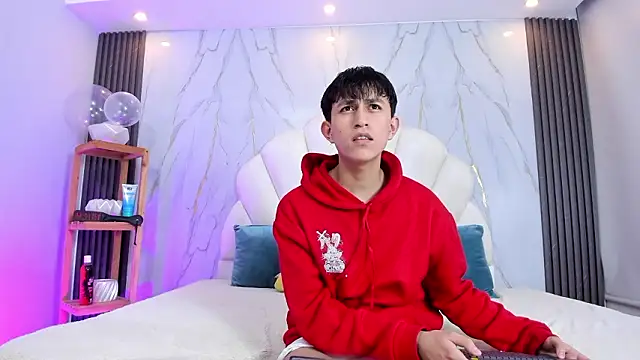 hoot booys  online show from March 14, 7:53 pm