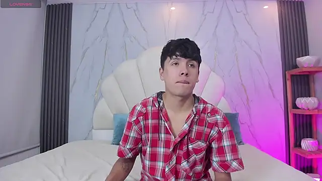 hoot booys  online show from March 20, 8:54 pm