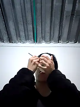 hoot booys  online show from January 19, 12:36 am