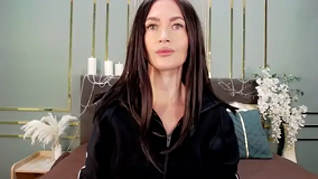 JaneWalch online show from December 22, 10:37 am