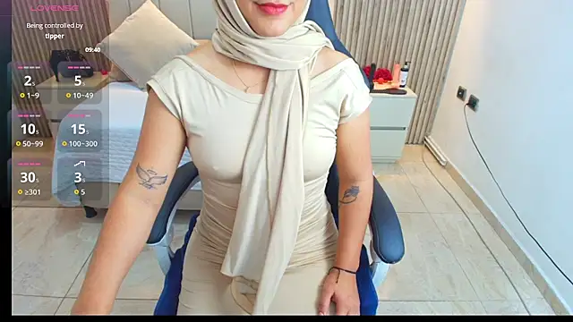 Aziz daud online show from January 8, 7:09 pm