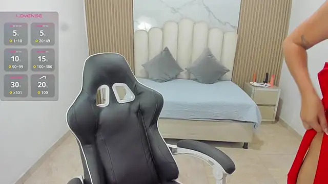 Aziz daud online show from March 26, 7:12 pm