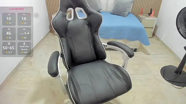 Aziz daud online show from February 20, 7:05 pm