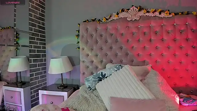 TanyaBello online show from April 22, 3:35 am