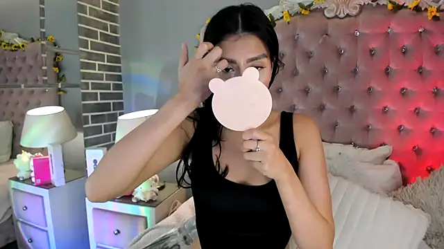 Snapshot of TanyaBello chatting on July 11, 4:02 am TanyaBello online show from July 11, 4:02 am