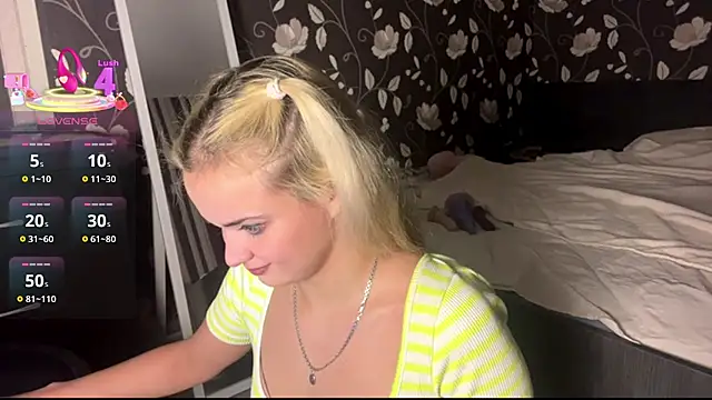 Mirabella333 online show from November 14, 9:40 pm