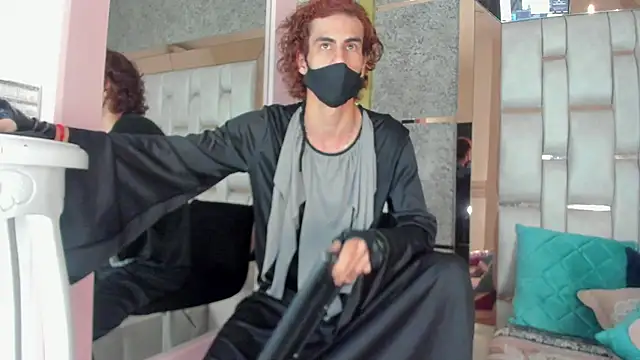 elias sn0w online show from October 27, 8:21 pm