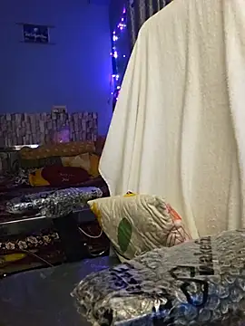 Desi Maya69 online show from June 24, 4:05 pm
