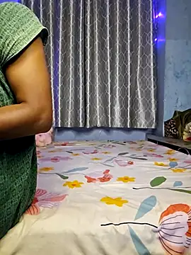 Snapshot of Desi_Maya69 chatting on May 1, 4:56 pm Desi Maya69 online show from May 1, 4:56 pm