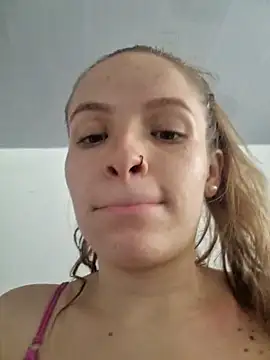 bambiluly online show from November 13, 4:55 pm