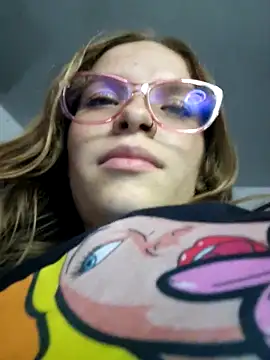 bambiluly online show from October 28, 11:25 pm