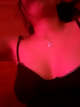 petite coral online show from March 6, 12:38 am