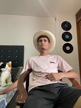 gsusss feet online show from October 22, 6:51 pm