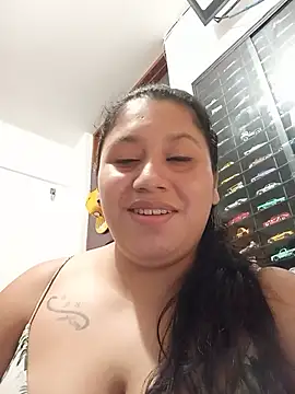 laurita goloza39 online show from July 15, 12:06 am