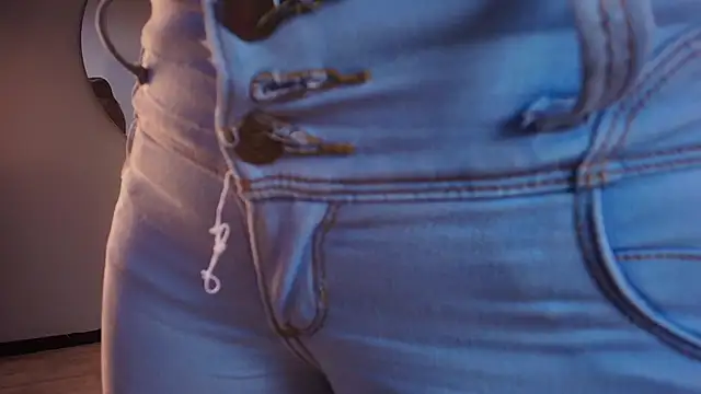 ivy bonnie online show from November 14, 11:47 am