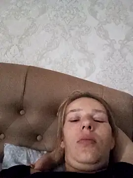 Coare Cindy online show from November 6, 9:35 am