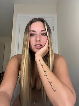 LaceyMilliexoxo online show from May 5, 9:34 am
