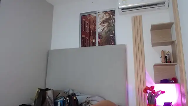 miel alisha online show from April 10, 12:45 pm