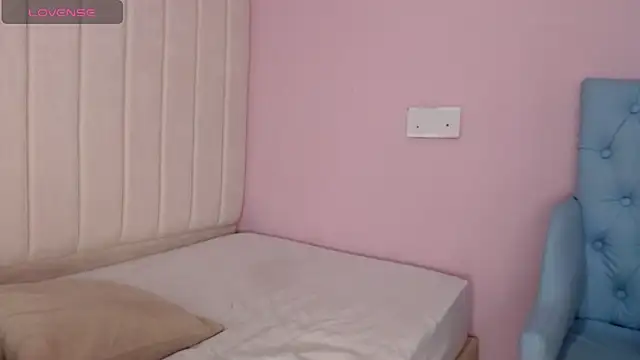 miel alisha online show from November 30, 1:12 pm