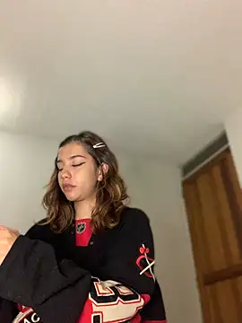 MiaaCute- online show from February 25, 12:44 am