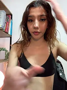 MiaaCute- online show from March 16, 8:22 pm