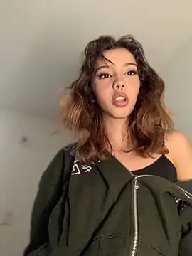 MiaaCute- online show from February 26, 12:32 am