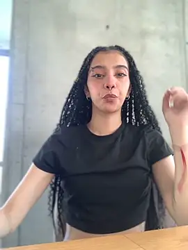 MiaaCute- online show from November 3, 9:51 pm