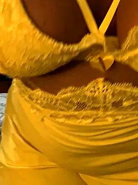 Snapshot of NatashaAzura chatting on October 16, 11:24 pm NatashaAzura online show from October 16, 11:24 pm