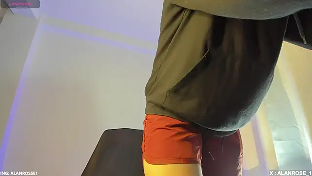 AlanRose01 online show from December 17, 1:27 pm