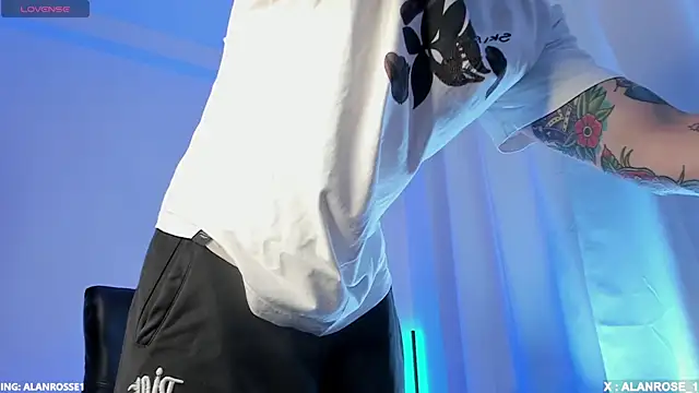 AlanRose01 online show from November 27, 1:55 pm