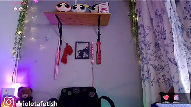Snapshot of Violetafetish-dirty chatting on September 25, 11:44 pm Violetafetish-dirty online show from September 25, 11:44 pm
