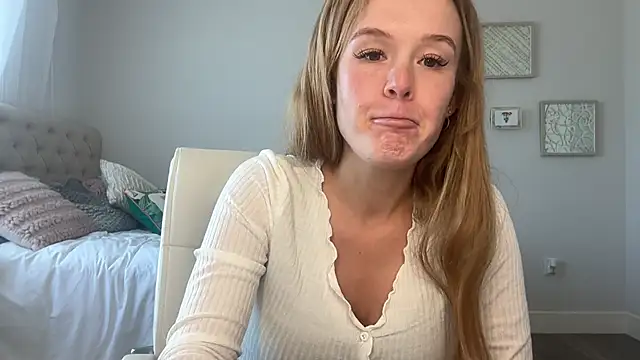 Amberjayxox0 online show from October 29, 6:29 pm