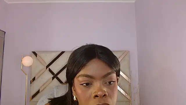 Snapshot of Maiacharris_ chatting on June 23, 12:14 pm Maiacharris online show from June 23, 12:14 pm