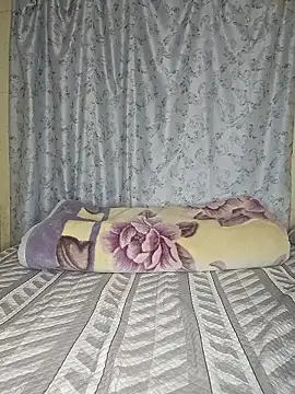 sgid8192 online show from April 15, 6:34 pm