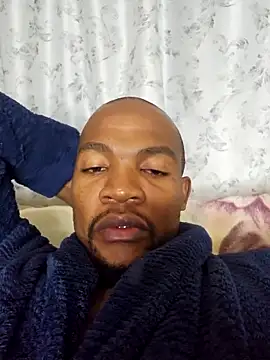 Snapshot of sgid8192 chatting on May 12, 9:32 pm sgid8192 online show from May 12, 9:32 pm
