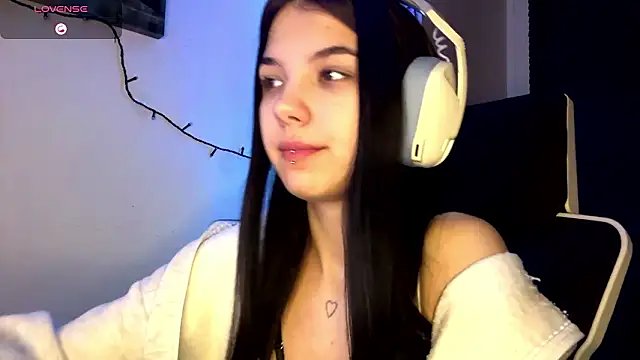 HanaMantanaDell online show from February 24, 4:41 pm