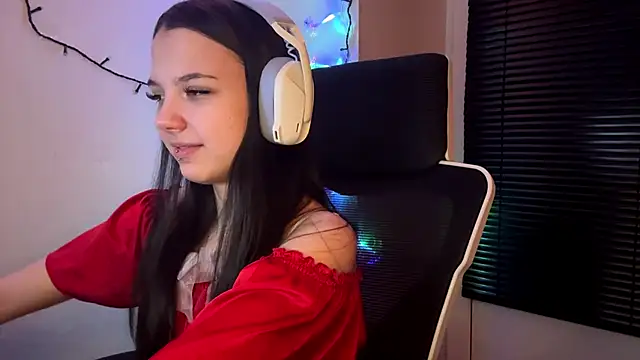 HanaMantanaDell online show from February 16, 5:22 pm