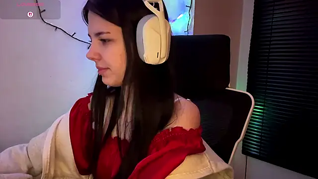 HanaMantanaDell online show from March 3, 5:09 pm