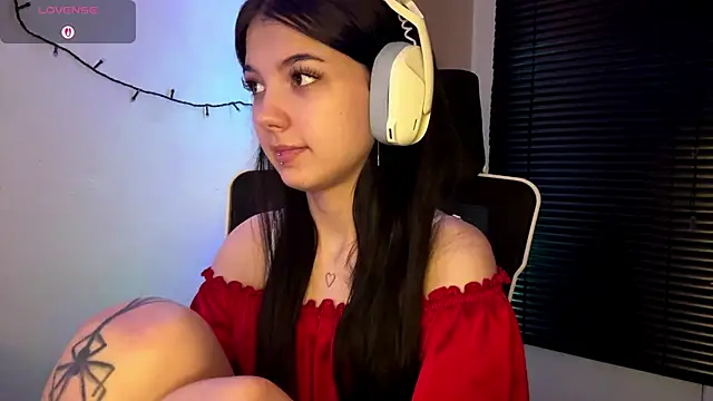 HanaMantanaDell online show from February 25, 4:18 pm