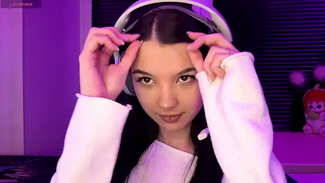 HanaMantanaDell online show from December 16, 2:10 pm