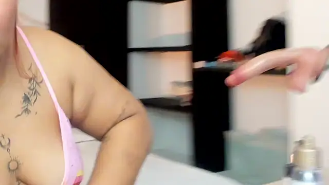 Halleyrosse online show from October 28, 8:19 pm