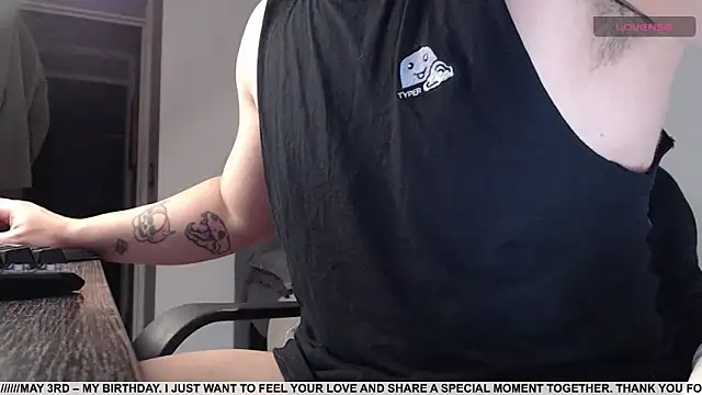 SugaredDigit online show from April 9, 11:16 am