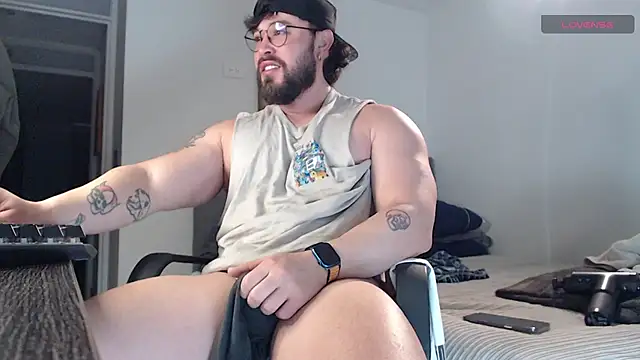 SugaredDigit online show from April 3, 11:16 am