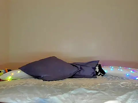 Sexy KimberlyXx online show from October 8, 6:26 am