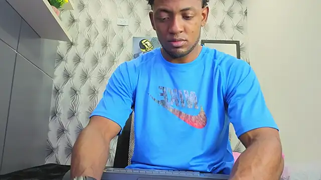 Stevenbrand online show from November 12, 8:23 pm