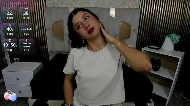 Adisson Tay online show from November 9, 8:24 pm