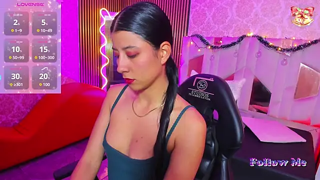 Adisson Tay online show from December 5, 11:42 am