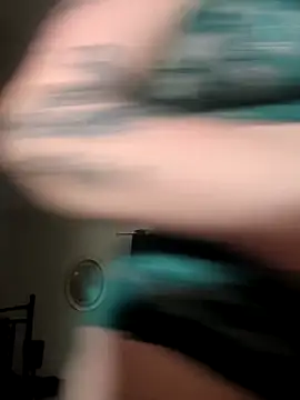 ImKatMeow online show from April 16, 3:13 pm