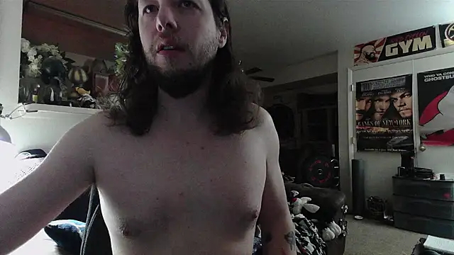 biggerisbetter12 online show from March 27, 7:39 am